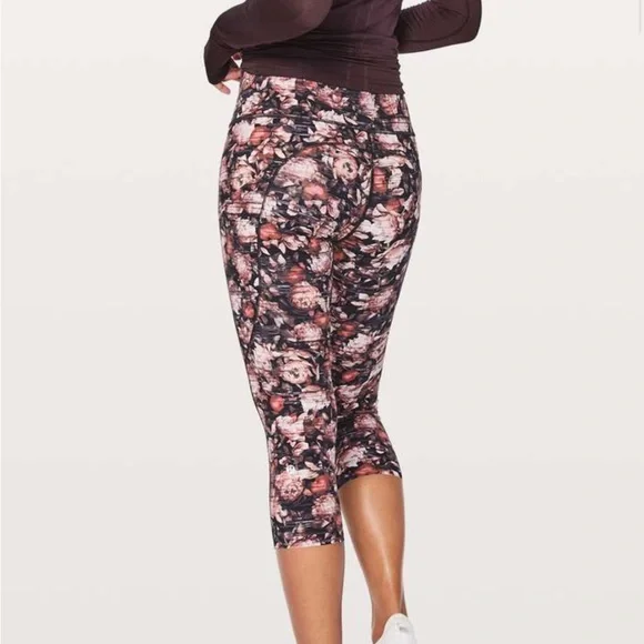 lululemon athletica Pants Jumpsuits Lululemon Fast Free Crop